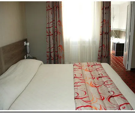 Brit Confort Le Revest Hotel Sainte-Maxime