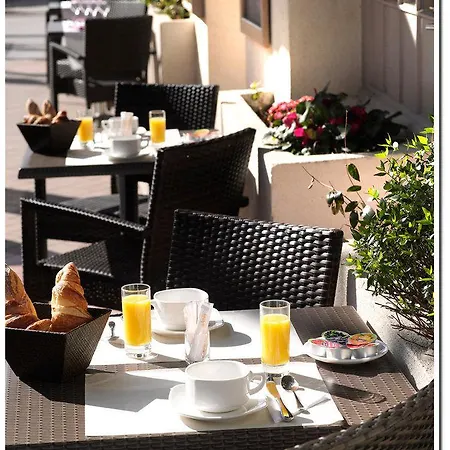 Brit Confort Le Revest Hotel Sainte-Maxime