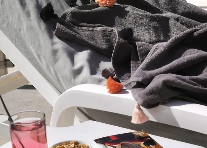 Brit Confort Le Revest ホテル 3*